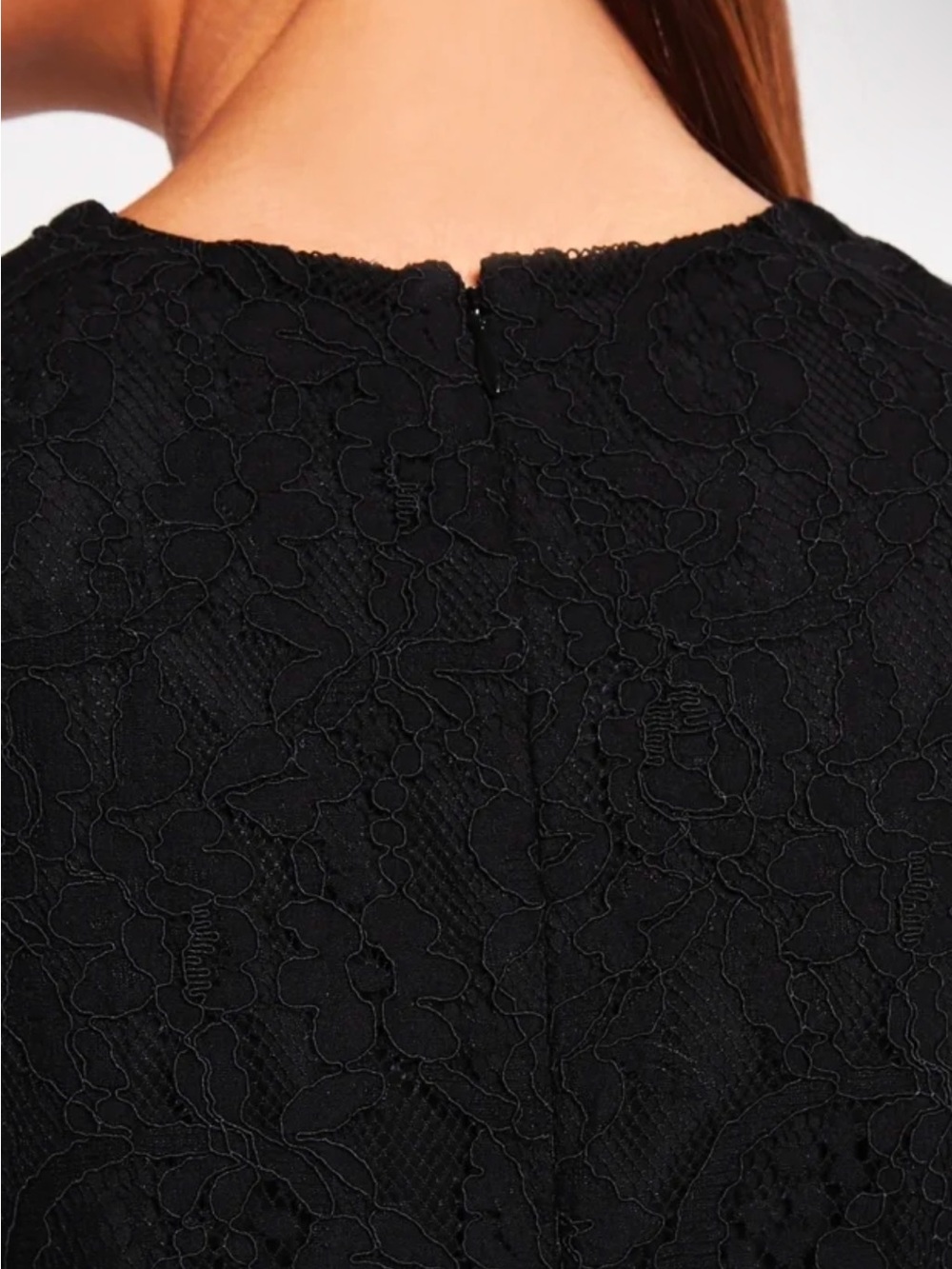 Lauren Ralph Lauren Black Premium Lace Top with Cap-Sleeve - Size: 2 - Picture 4 of 14